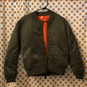 Green bomber Alpha Industries